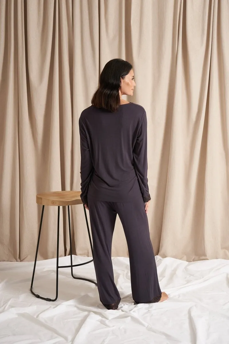 Bamboo Lace V-Neck Pyjama Set in Raven