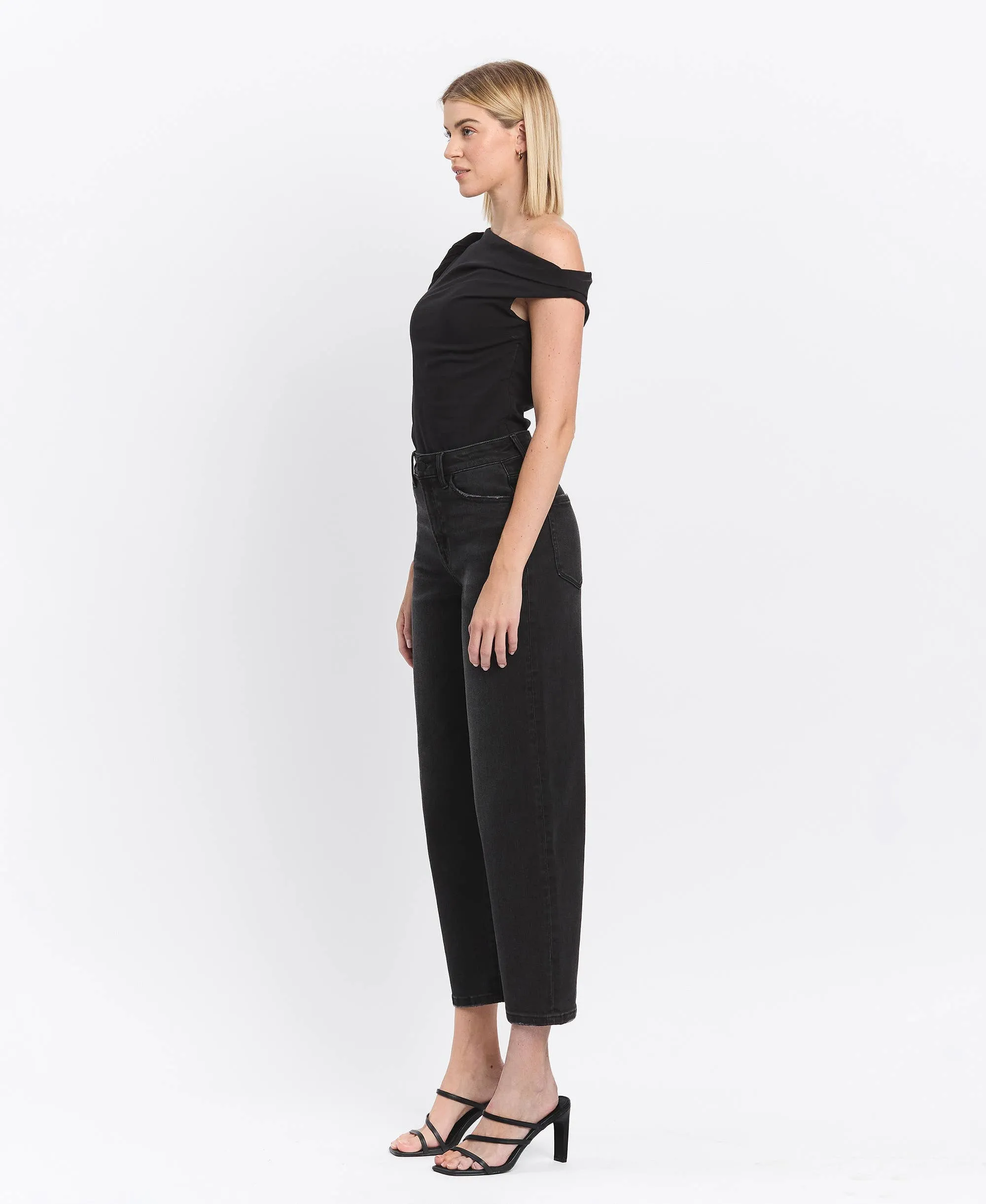 CHATEAU BARREL JEANS
