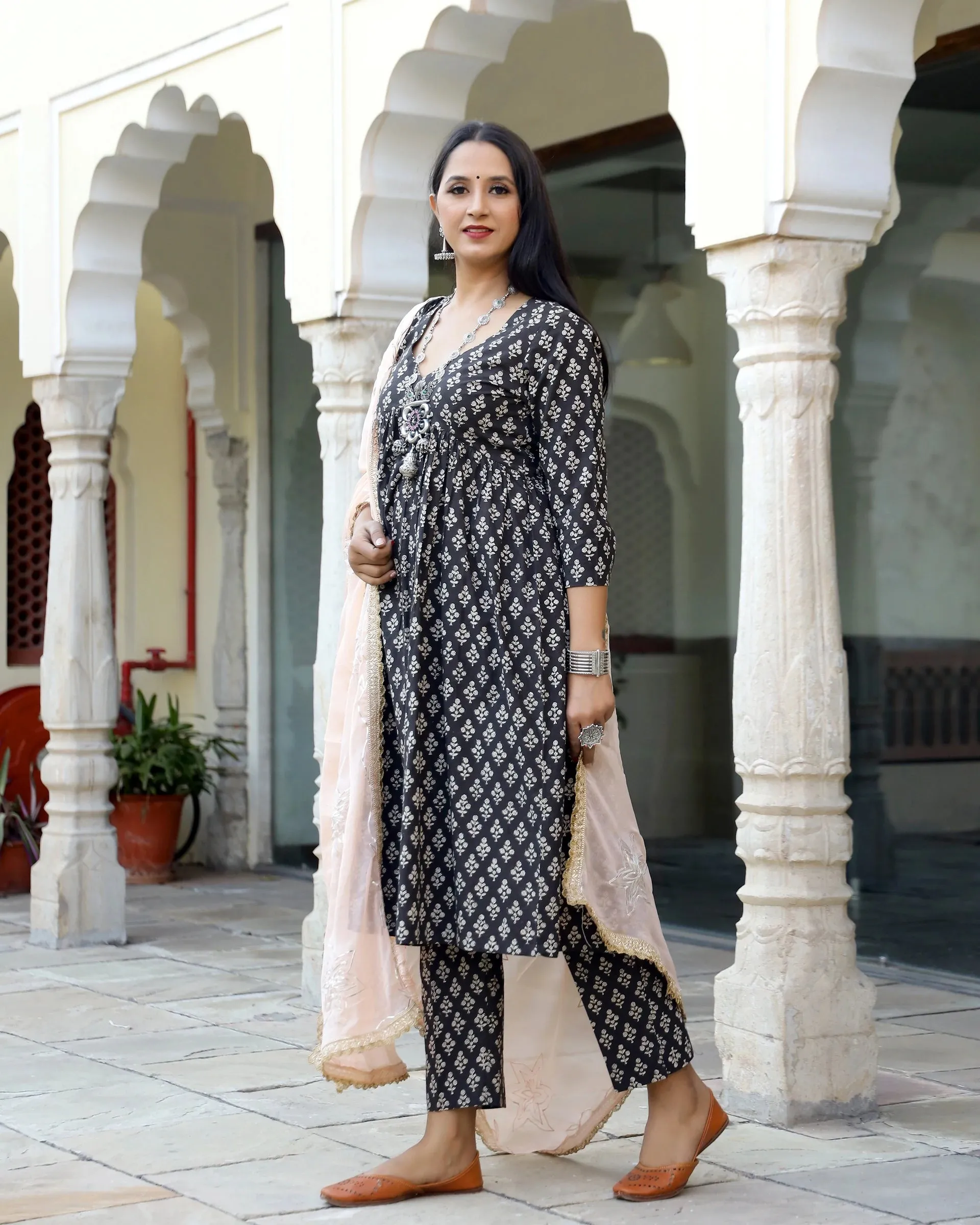 Cotton Black Printed Kurta Pant Set with Chiffon Dupatta