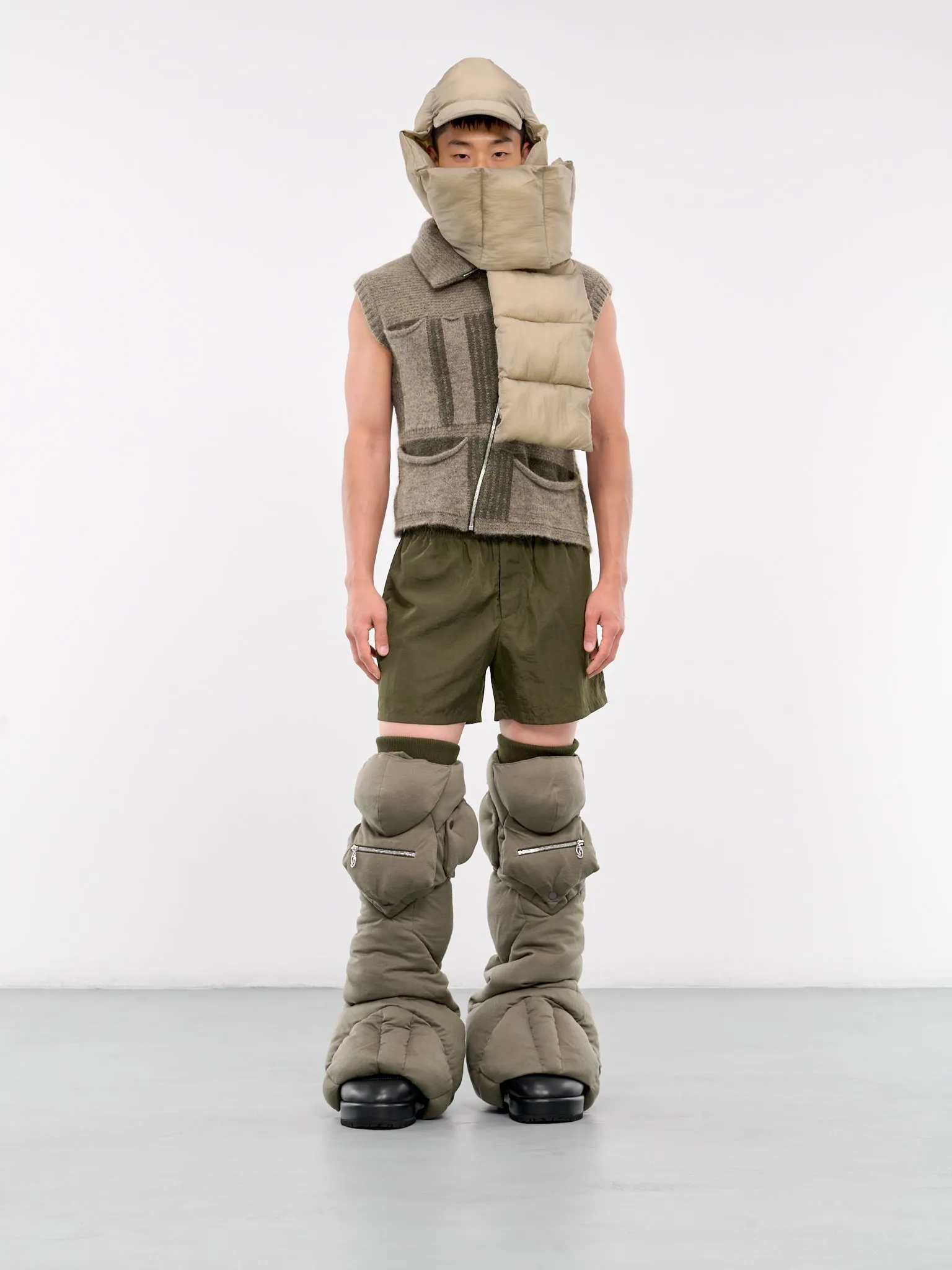 Daddy Shorts (240031-KHAKI)