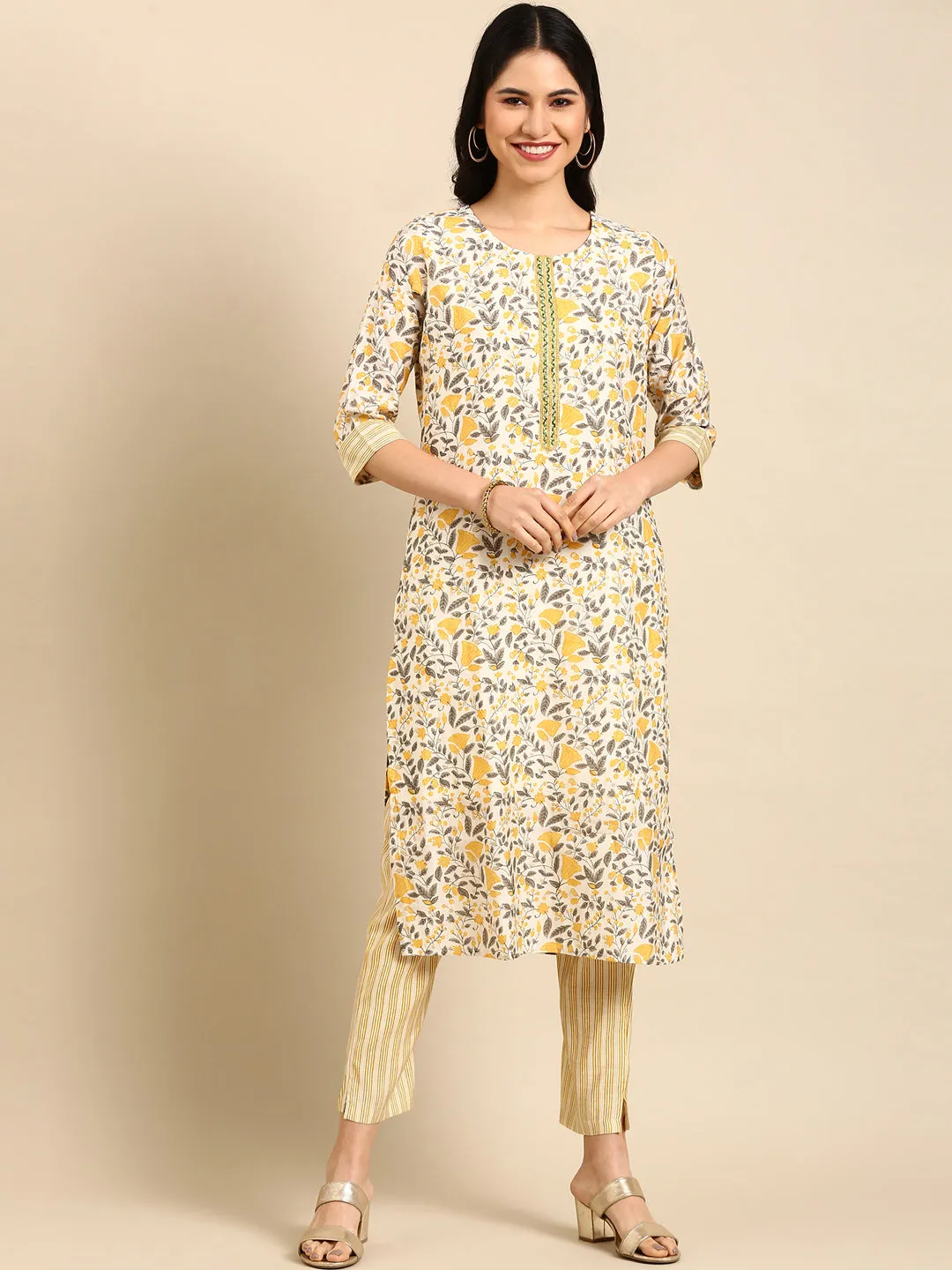 Women's Off White Printed  Kurta Set